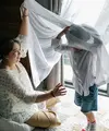 Menjadi pendukung utama, memberikan apresiasi pada setiap temuan baru mereka, merupakan salah satu tugas kita sebagai orangtua. [Dok/Pexels.com/Alex Green].