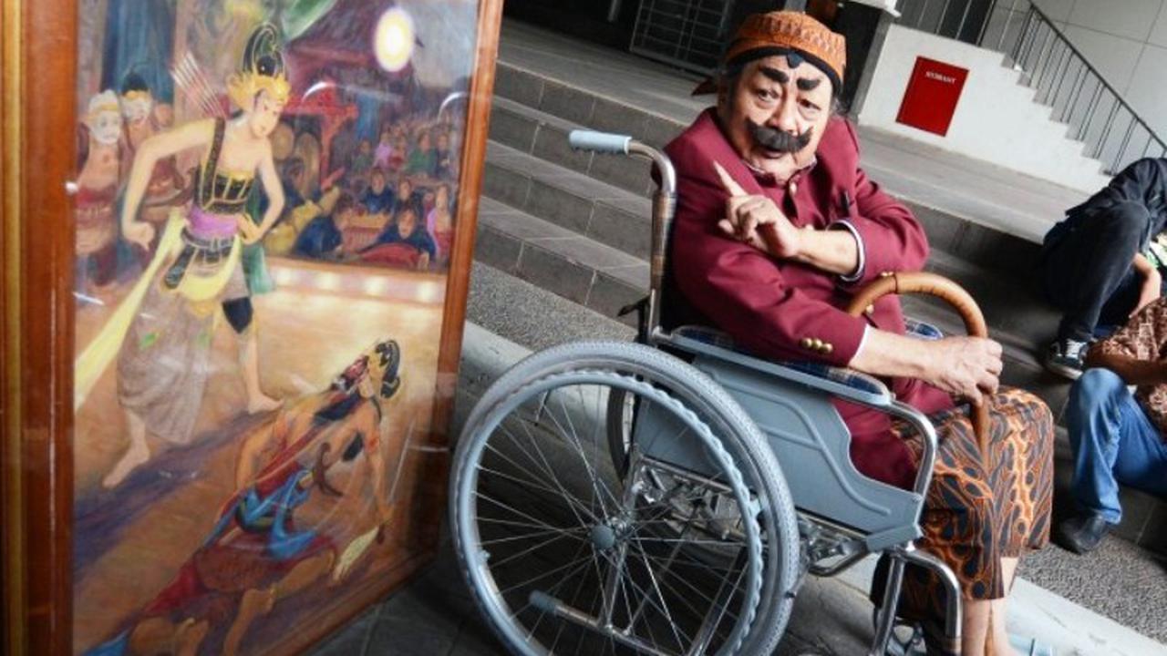 Kisah Pak Raden saat Menjual Lukisan ke Jokowi untuk Berobat