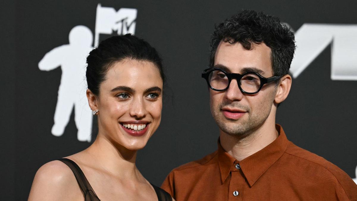 Margaret Qualley dan Jack Antonoff Pisah Jelang 3 Tahun Pernikahan