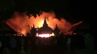 Tempat Ibadah Tri Dharma (TITD) Kota Probolinggo, Jawa Timur, ludes terbakar. (Liputan6.com/Dian Kurniawan)
