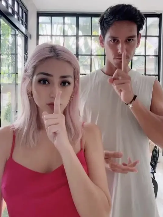 Jessica Iskandar (Instagram/inijedar)