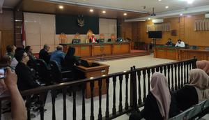 Sidang praperadilan Wakil Wali Kota Bandung Erwin di PN Bandung. (Liputan6.com/Arya Prakasa)
