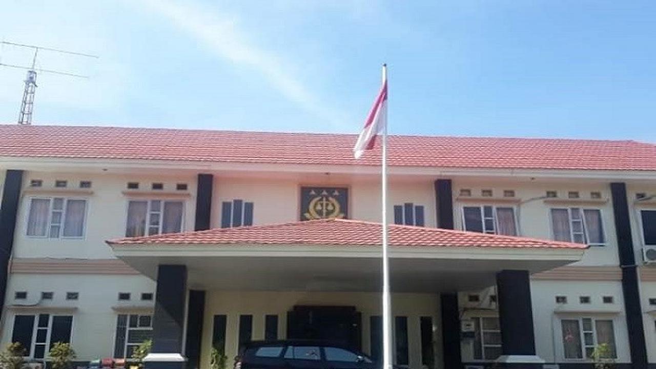 Mobil dinas milik Pemkab Wajo yang dipinjam Kajari hilang misterius (Liputan6.com/ Eka Hakim)