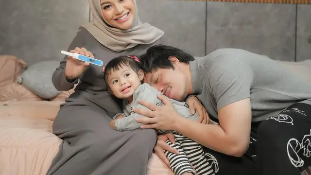 7 Momen Atta Halilintar dan Aurel Hermansyah Umumkan Kehamilan Kedua, Penuh Bahagia