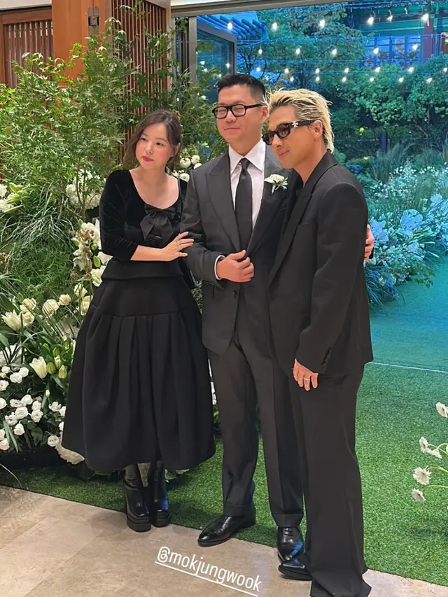 Min Hyo Rin saat kondangan bareng suaminya, Taeyang. [X/Zoa_Kwon_]