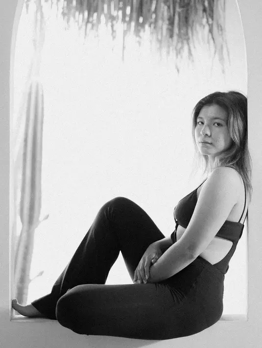 Lantaran kecantikannya yang natural, Shalom Razade kerap kebanjiran pujian dari warganet. (Foto: instagram.com/agus.devayana)