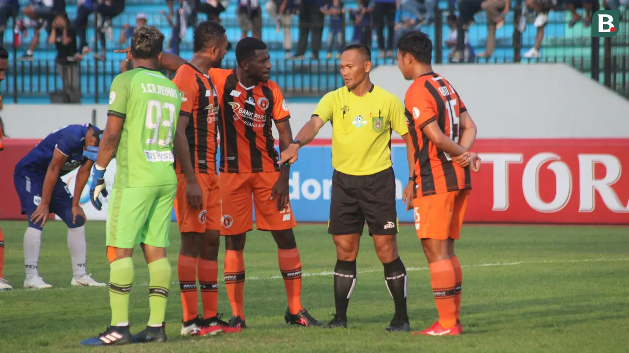 PSIS Semarang Vs Perseru Serui