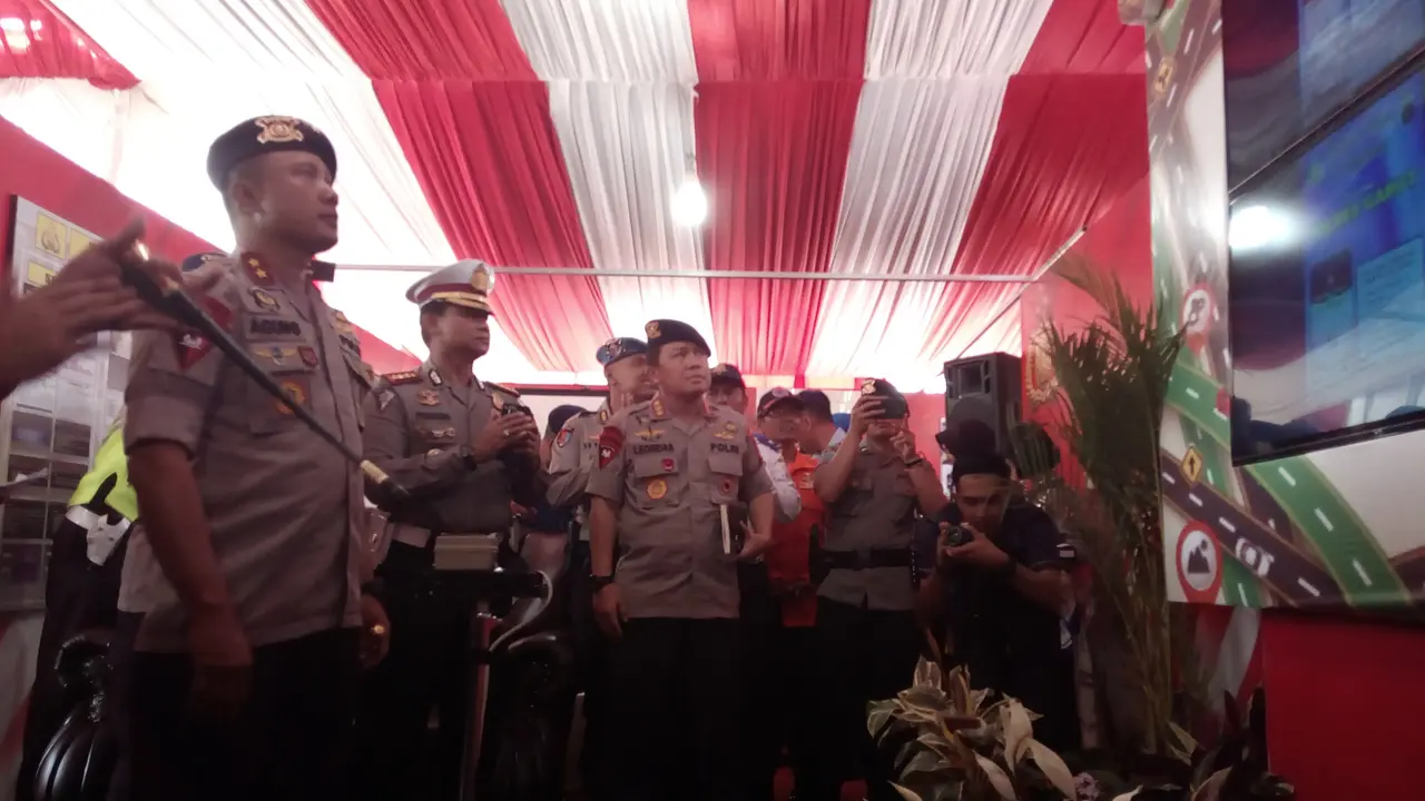 Kapolda Jabar Irjen Pol Agung Budi Maryoto