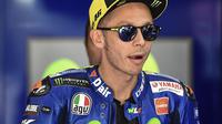 Sejumlah prediksi menyebut kecil kemungkinan Valentino Rossi bakal pensiun dari MotoGP pada penghujung musim 2017. (AFP/Josep Lago)