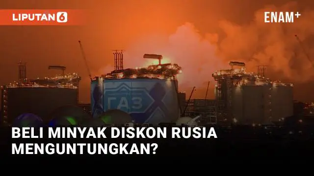 Selain wacana kenaikan harga BBM bersubsidi, wacana membeli minyak murah dari Rusia juga belakangan kembali mengemuka di Indonesia. Di luar ancaman sanksi dan isu moral membiayai perang dengan Ukraina, benarkah membeli minyak diskon dari Rusia akan m...