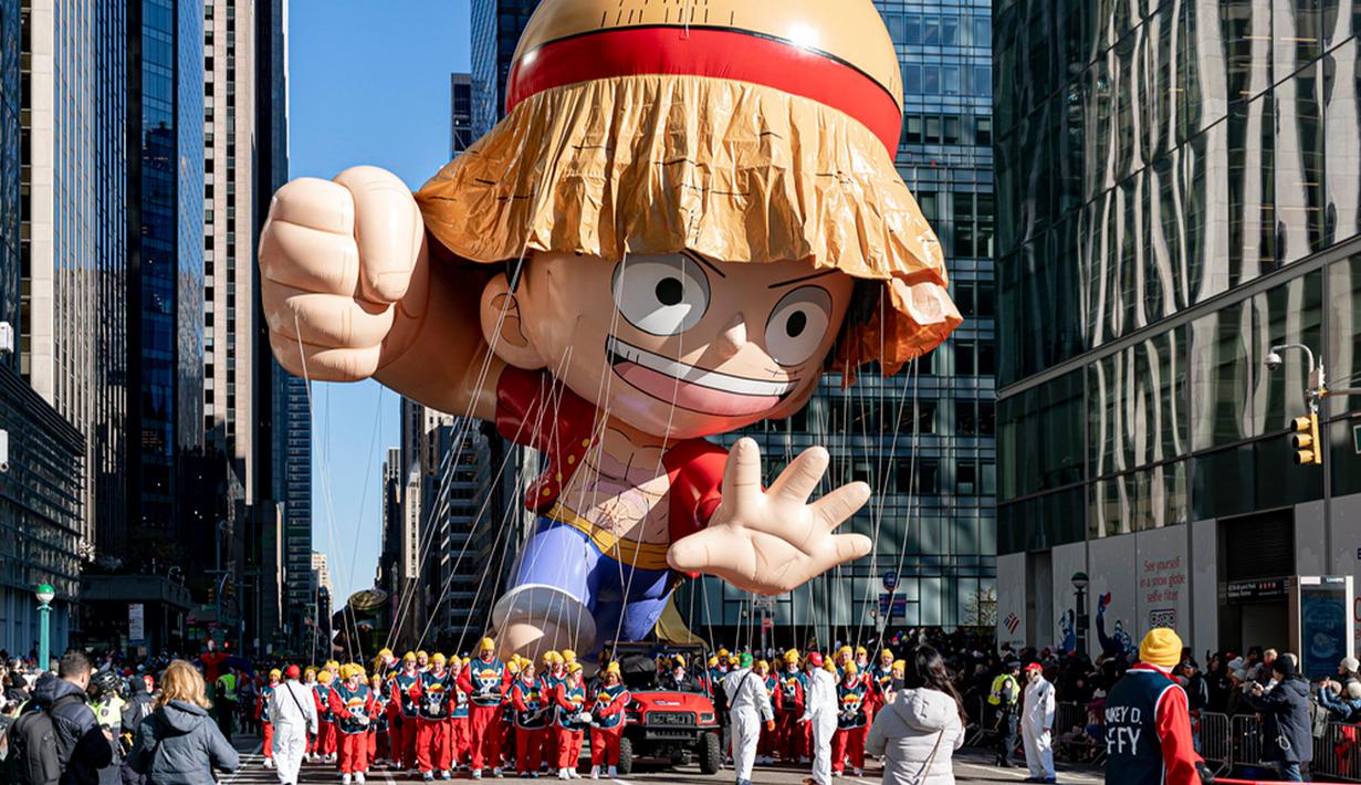 Menyusul masuknya AS ke dalam Perang Dunia Kedua, parade tersebut dihentikan antara tahun 1942 dan 1944 tetapi dihidupkan kembali untuk perayaan Thanksgiving yang penuh kegembiraan pada bulan November 1945. (AP Photo/Peter K. Afriyie)