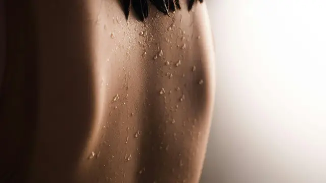 Hindari Memencet atau Memecahkan Jerawat