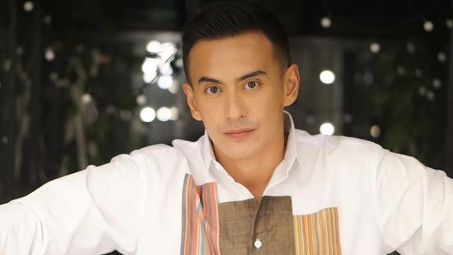 Habibie Indosiar : Akting Mengesankan Bj Habibie Di Klip Azan Magrib