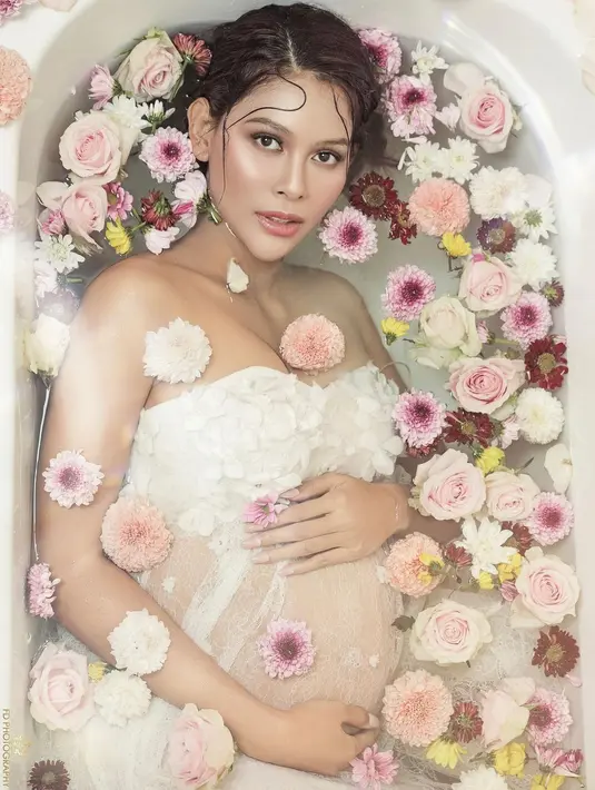 (Instagram/bungajelitha66)