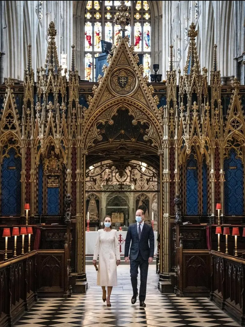 Pangeran William dan Kate Middleton Bernostalgia ke Westminster Abbey