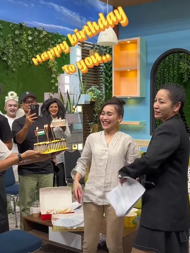 Ayu Ting Ting kejutan ultah (Instagram/ayutingting92)