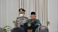 Wakil Presiden Republik Indonesia KH Ma’ruf Amin dalam Pembukaan Musyawarah Nasional XI Gabungan Pengusaha Kelapa Sawit Indonesia (GAPKI) Tahun 2023 di Istana Wakil Presiden RI, Jumat (3/3/2023). Dia menegaskan industri kelapa sawit di Indonesia telah menjadi pilar penting bagi perekonomian nasional. Sebab, industri kelapa sawit menjadi salah satu tumpuan sumber pendapatan negara. (Dok. Setwapres)