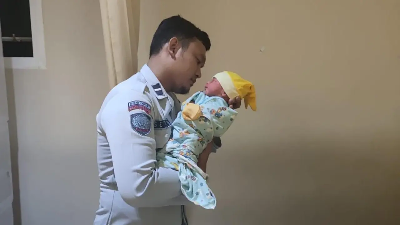 Warga binaan Rutan Gresik lahiran secara normal. (Dian Kurniawan/Liputan6.com)