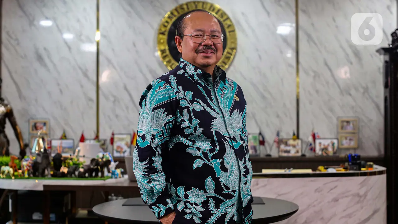 Amzulian Rifai
