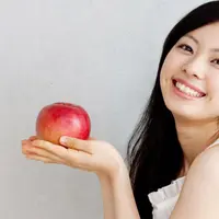 Cek daftar makanan sehari-harimu. Apakah makanan favoritmu mengandung nutrisi yang sangat baik bagi rambut.