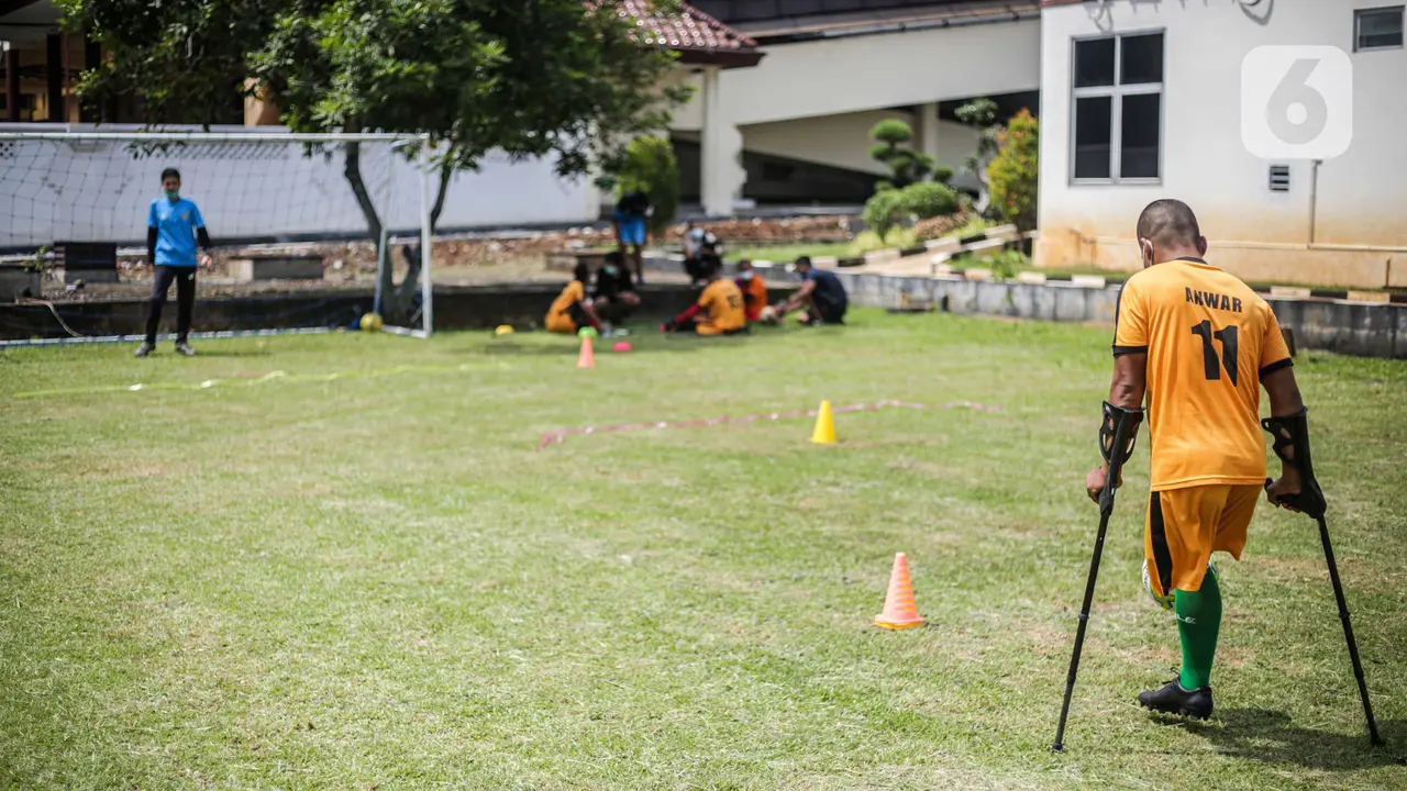 FOTO: Melihat Latihan Tim Macan Amputasian di Tengah Pandemi COVID-19
