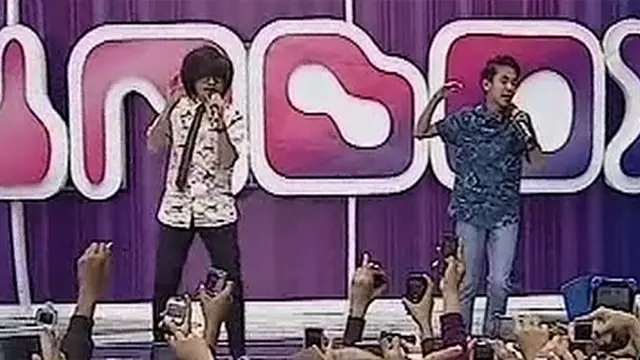 [VIDEO]  Coboy Junior - Eaa