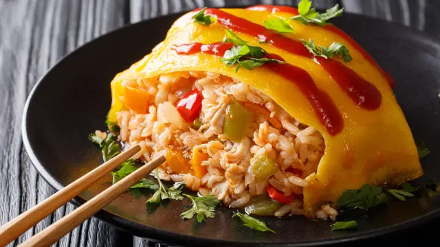 Nasi lapis telur dadar