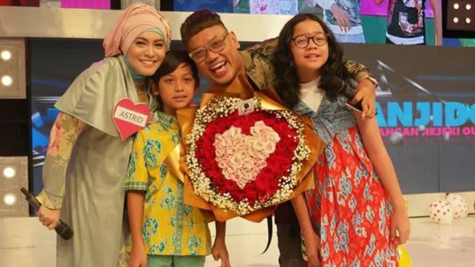 Astrid, Uya Kuya, dan anak-anak