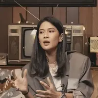 Dian Sastrowardoyo jadi bintang tamu VINDES. (dok. tangkapan layar YouTube VINDES)