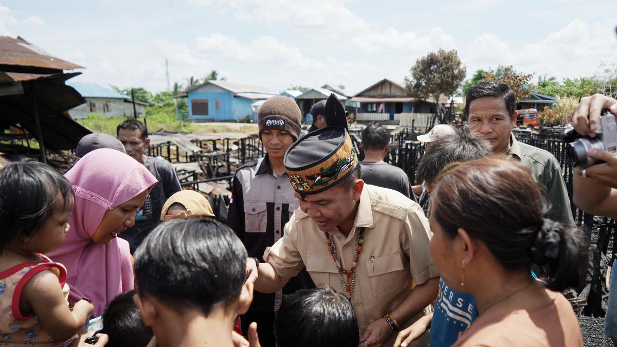 Terapkan Pembangunan dari Desa, Agustiar Disebut Konkret Bawa Kemajuan Nyata untuk Kalteng Berita Viral Hari Ini Kamis 19 September 2024