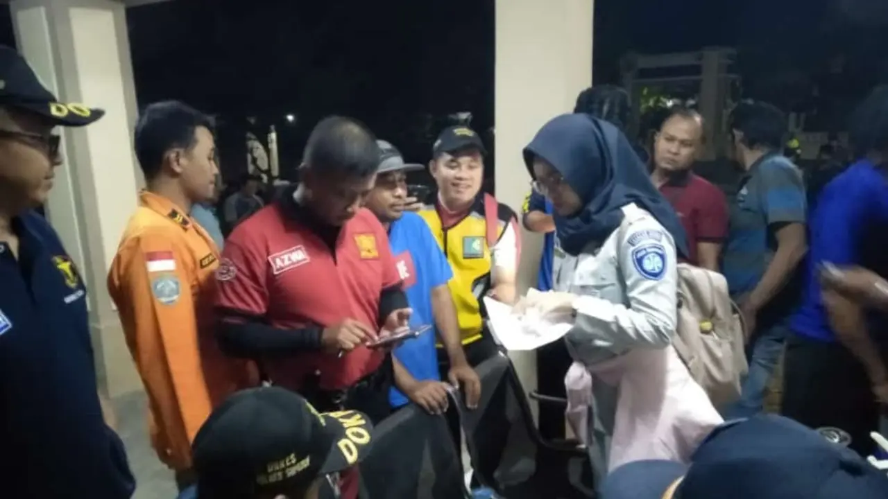 Jasa Raharja Serahkan Santunan Korban Meninggal Kecelakaan KM Santika Nusantara