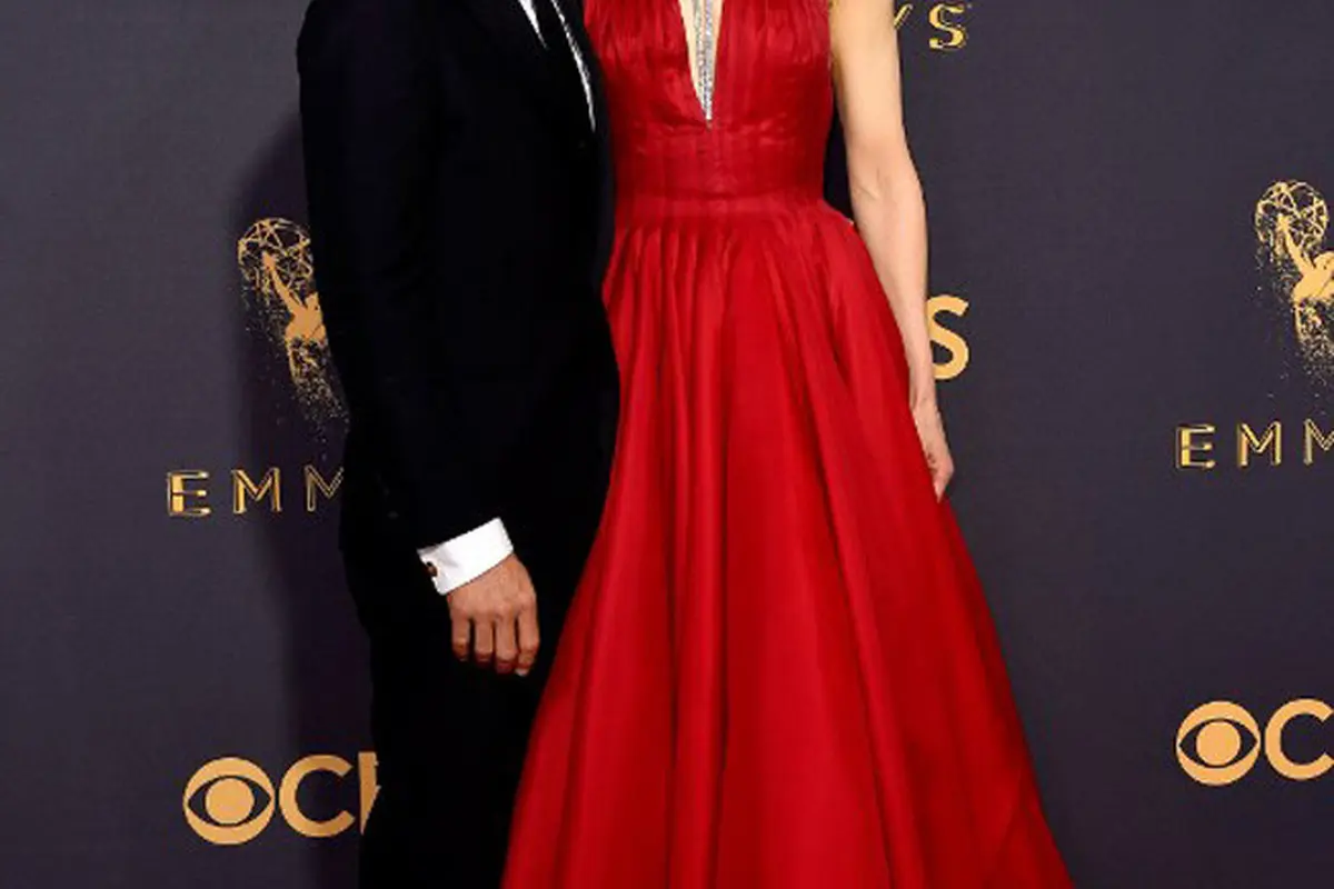 [Bintang] Nicole Kidman di Emmy Awards 2017