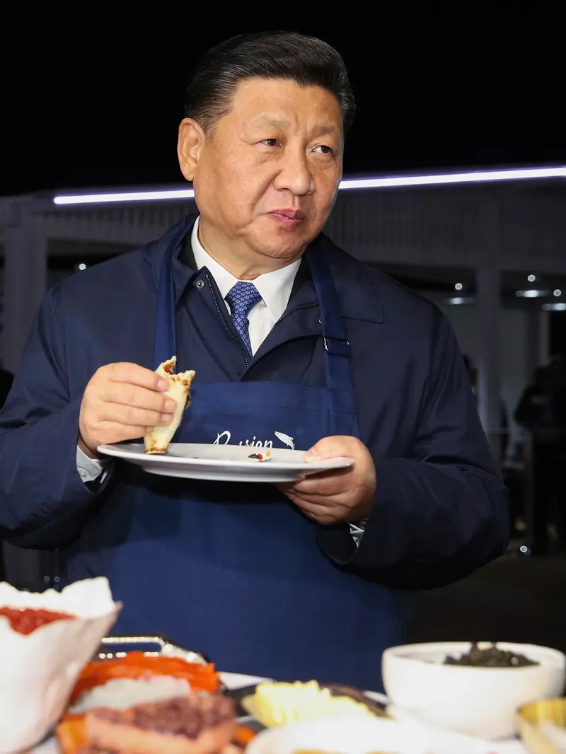 Aksi Putin dan Xi Jinping Saat Bikin Pancake Bersama