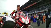 Pebalap Indonesia, Gerry Salim, menyegel gelar juara Asia Road Racing Championship 2017 di Sirkuit Buriram, Thailand, Sabtu (2/12/2017). (Bola.com/Muhammad Wirawan Kusuma)