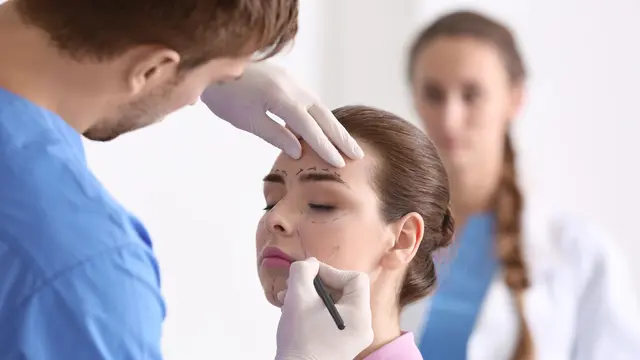 Cantik Luar Dalam dengan Operasi Plastik