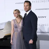 Chris Pratt dan Anna Faris telah menghabiskan waktu bersama selama 10 tahun, dan jalinan pernikahan sudah mereka bina selama delapan tahun. Pasangan ini jarang diterpa gossip dan selalu menunjukan kemesraannya. (AFP/Valerie Macon)