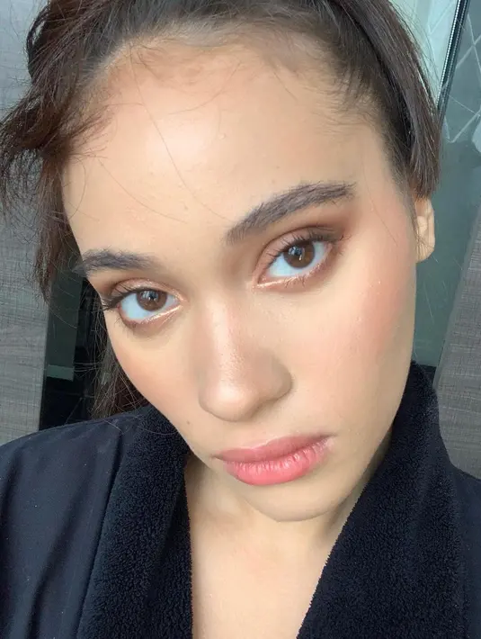 Pada tahun 2017, Aurora Ribero terpilih untuk turut berperan dalam film besutan Ernest berjudul 'Susah Sinyal'. (FOTO: instagram.com/auroraribero/)