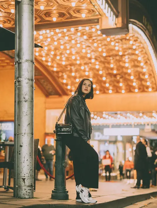 (Instagram/chelseaislan)