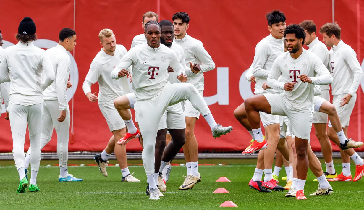 Bayern Munchen akan bertandang ke Real Madrid untuk melakoni semifinal leg kedua Liga Champions pada Kamis (9/5) dini hari WIB. (ALEXANDRA BEIER / AFP)