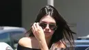 Foto-foto tanpa busana Kendall Jenner tersebar di internet beberapa waktu lalu. (Morning News USA)