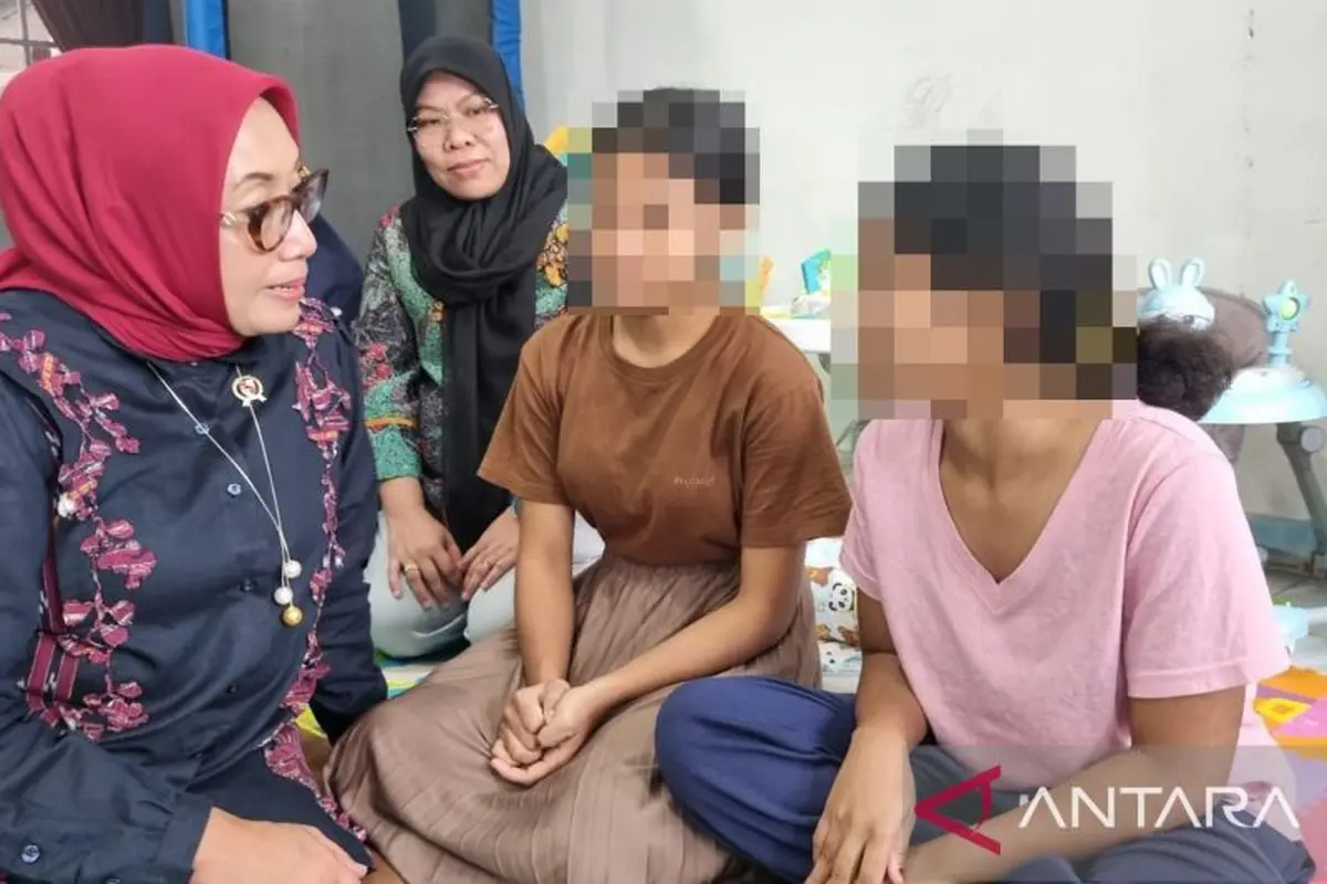 Menteri PPPA temui 2 anak NTT korban TPPO