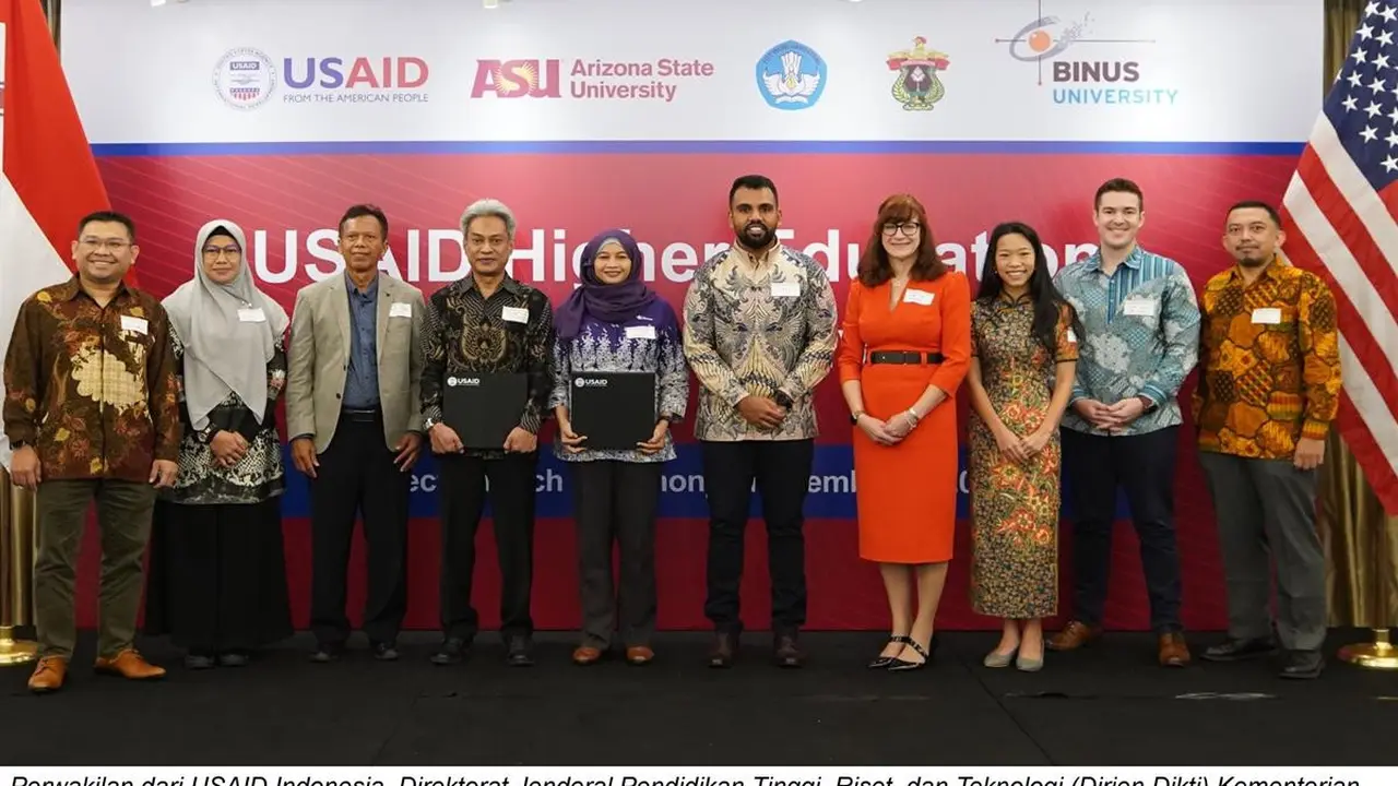 USAID bermitra dengan Arizona State University (ASU) untuk memperkuat pendidikan tinggi di Indonesia serta meningkatkan kemitraan antar universitas dan institusi pendidikan tinggi di Indonesia dan Amerika Serikat (Kedubes AS)