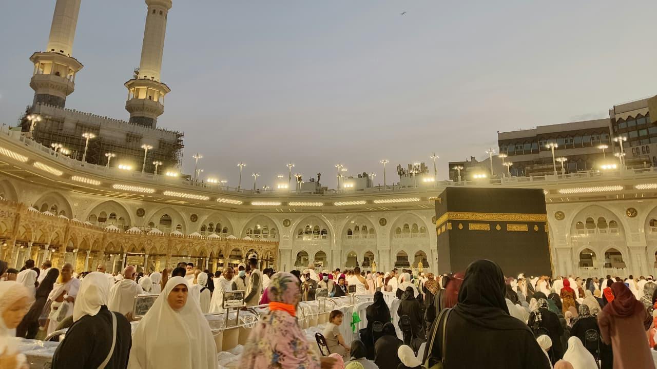 Jemaah Haji Bisa Bawa Pulang Oleh-Oleh Bebas Bea Masuk, Simak Aturannya