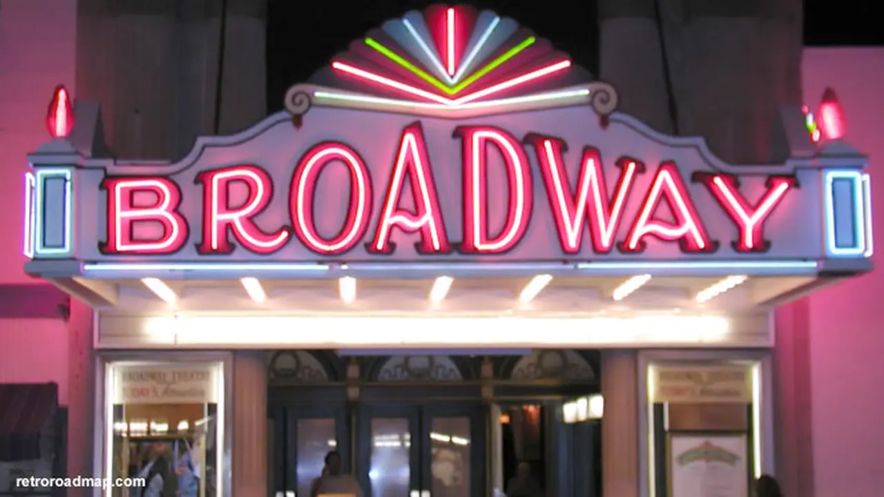 broadway-130530c.jpg