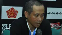 Alasan Pelatih Arema Berambut Cepak ala Pasukan TNI