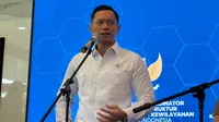 Menteri Koordinator Bidang Infrastruktur dan Pembangunan Kewilayahan Agus Harimurti Yudhoyono (AHY) di Kantor Kementerian Perhubungan, Jakarta, Rabu (31/10/2024). (Arief/Liputan6.com)