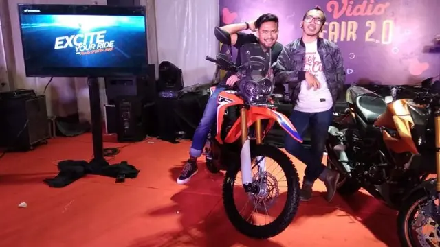 Motorbaik Adventure