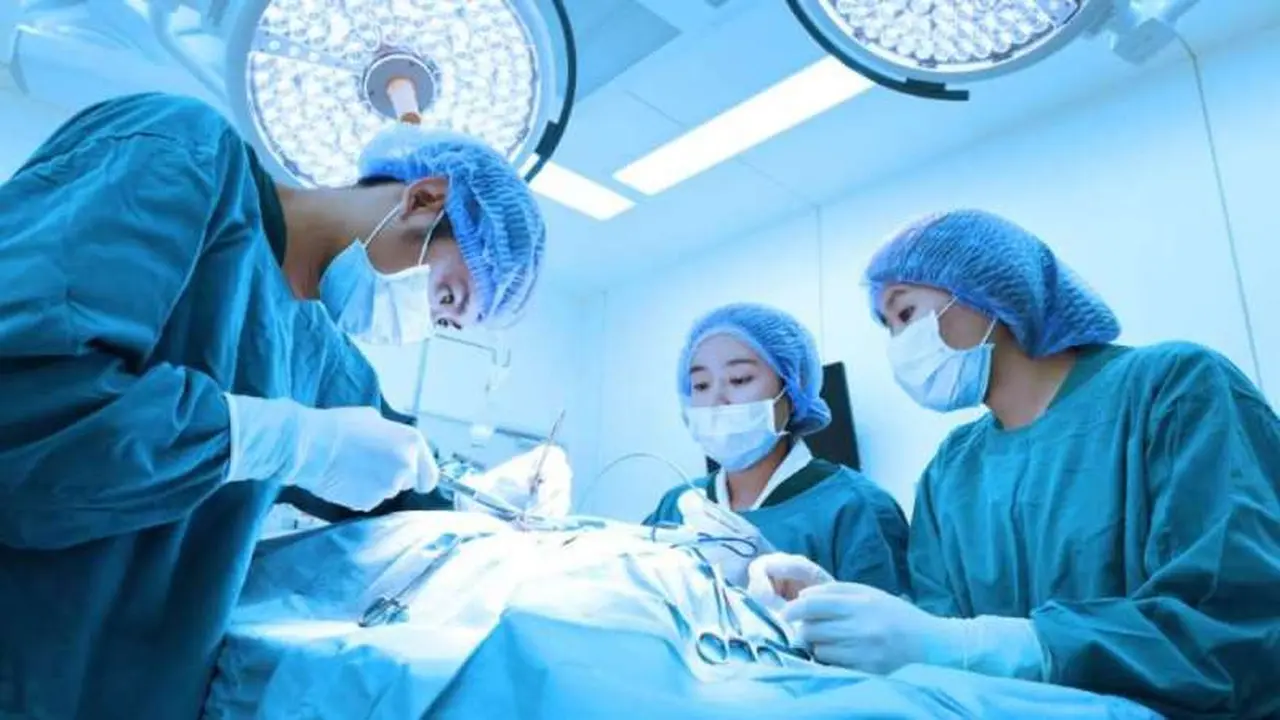 Gadis Muda Operasi Tumor Ovarium, Dokter Malah Temukan Otak Mini