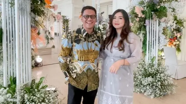 Arief Muhammad - Tiara Pangestika