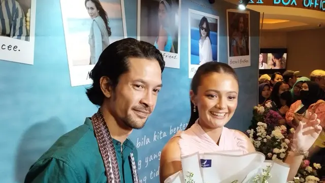 Edward Akbar dan Amanda Rawles